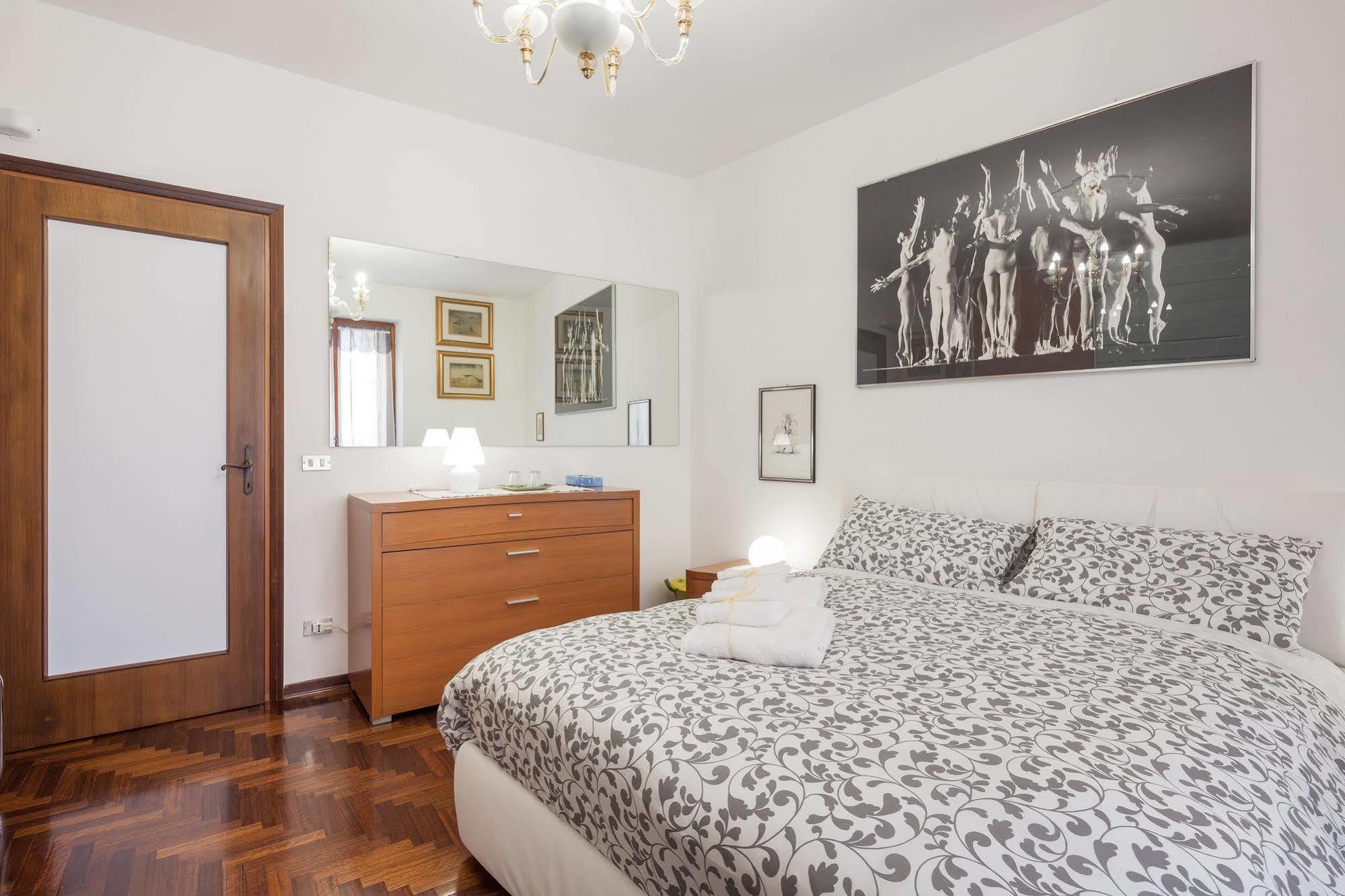 B&B Agli Scaligeri Verona Exteriör bild